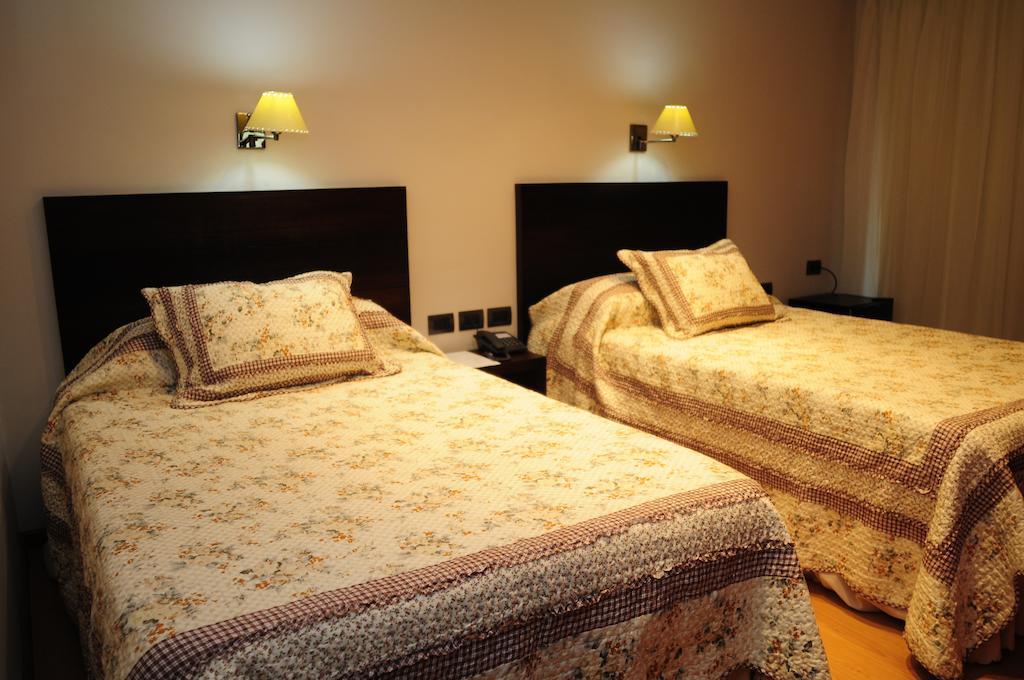 Hotel Euzko Alkartasuna Macachín Zimmer foto